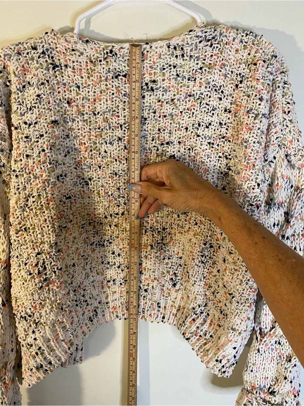 moon & madison Cream Multicolor Speckled Cropped Cardigan